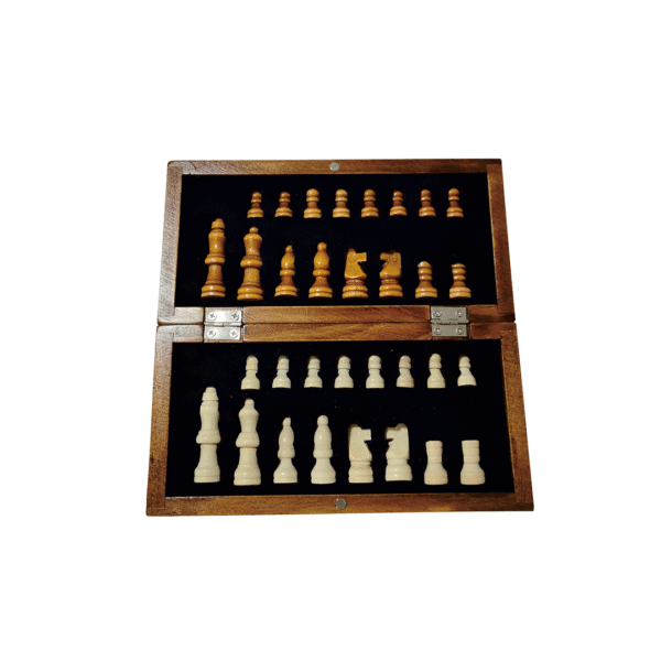 CHESS BOARD – Compact Wooden Chess Set thumbnail 2